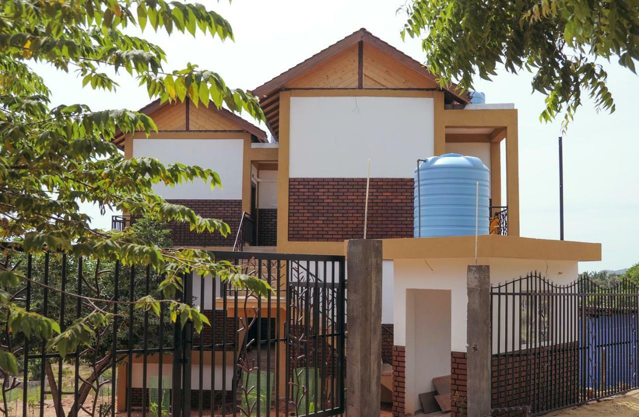 Woodycrest Trincomalee Exterior foto